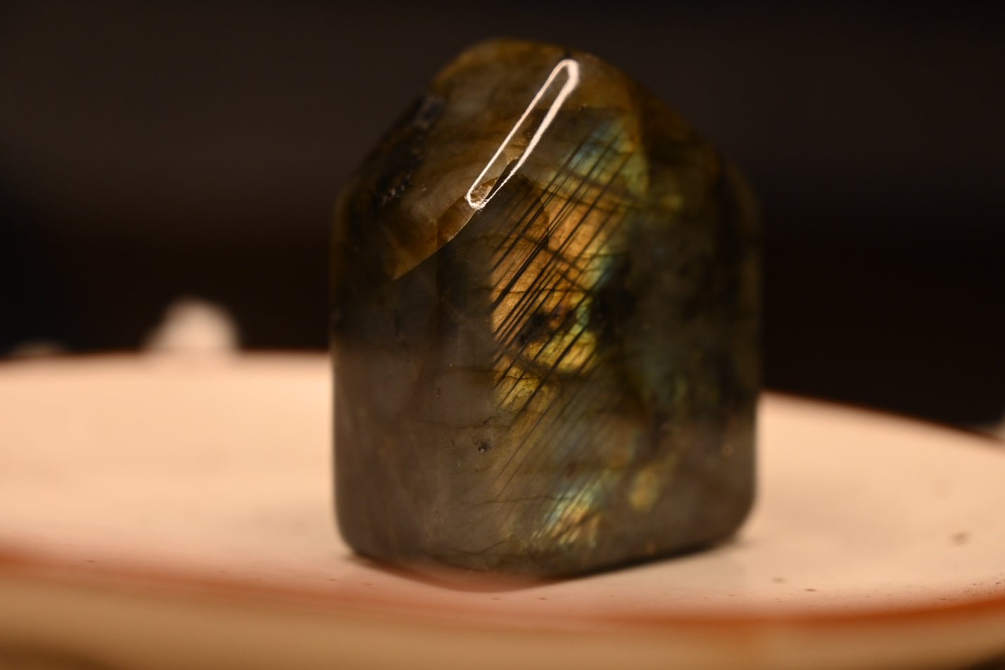Labradorite Free-form